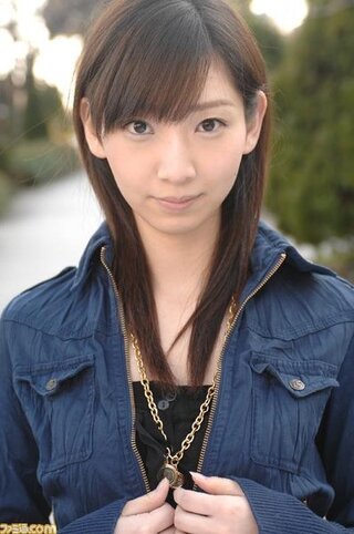 声優の井上麻里奈さんは美人ですか アナタの判断にお任せ致しますｗｗ Yahoo 知恵袋