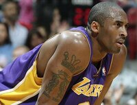 Nbaでかっこいいタトゥーを入れているのは誰だと思います 私はコービーがかっ Yahoo 知恵袋