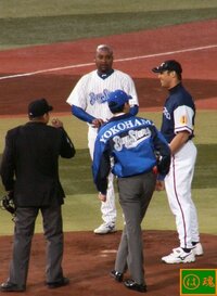 プロ野球の始球式で一般人が投げた最高球速は何キロくらいですか 村上幸史 Yahoo 知恵袋