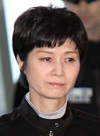 金賢姫さんって美人なんですか 女房と別れて 再婚するつもりです Yahoo 知恵袋