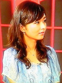 女子アナでだれが一番可愛いですか 私は伊藤綾子さんだと思うんですけ Yahoo 知恵袋
