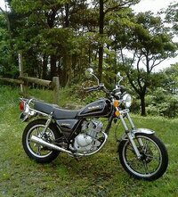 バイクの購入でものすごい激しく長くネイキッドかアメリカンか迷ったかたい Yahoo 知恵袋