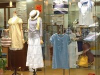 専業主婦 家での服装 専業主婦は家にいることが多いと思います Yahoo 知恵袋