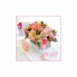 結婚祝いの花は 花束 アレンジメント 鉢花どっちが嬉しいですか Yahoo 知恵袋