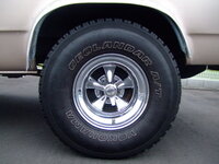 ﾎｲｰﾙのﾜﾝﾋﾟｰｽやﾂｰﾋﾟｰｽやｽﾘｰﾋﾟｰｽの見た目 Yahoo 知恵袋