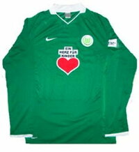 緑色のユニフォームをホームユニフォームにしているサッカーチー Yahoo 知恵袋