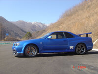 Bnr34gtrの携帯待ち受け画像がほしいのですが なかなかしっくりくるいい画 Yahoo 知恵袋