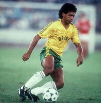 ブラジルのサッカー選手のロマーリオという選手は有名なんですか サッカー全然わか Yahoo 知恵袋