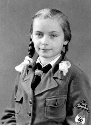 mやナチ婦人団など ナチスの少女 婦人団体の団員の画像が豊富にあるh Yahoo 知恵袋