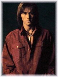 B Z稲葉さんのロン毛あなたは似合ってたと思いますか Dont Lea Yahoo 知恵袋