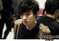 Bigbangのテソンの髪型にしたいんですが Tonightのｐｖみた Yahoo 知恵袋