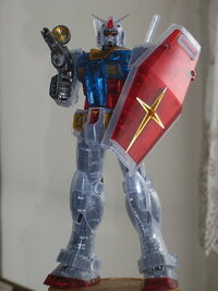 こんにちは ガンプラエキスポでクリアカラーの緑ザクを買いました 実 Yahoo 知恵袋