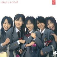 Akb48 これ誰が誰だかわかりますか 昔の 桜の花びらた Yahoo 知恵袋