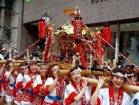 女性が神輿をかつぐ時の衣装はどういうものがよいでしょうか こんに Yahoo 知恵袋