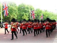 英国擲弾兵連隊行進曲につかわれてる楽器をおしえてください 英国擲弾兵連 Yahoo 知恵袋