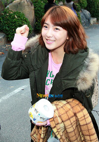 Karaの髪型 ハラってキレイなロングですよね 見た感じ段は入ってないようなん Yahoo 知恵袋