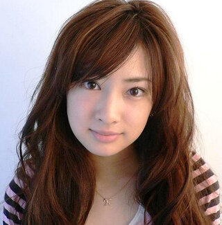 謎解きはディナーの後でで 北川さんがよくすっぴんになるシーンがありますが Yahoo 知恵袋