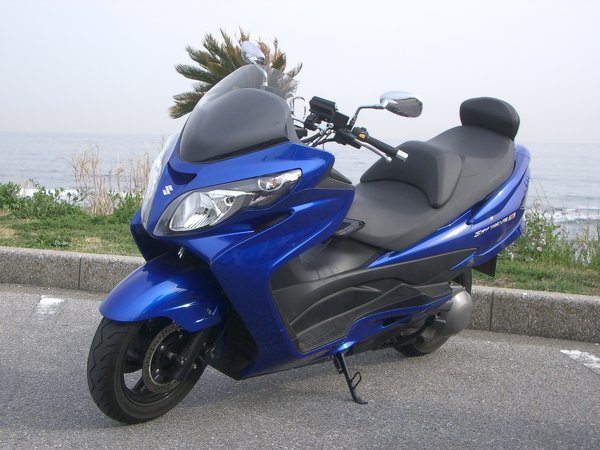 SUZUKIスカイウェイブ250タイプMについての質問です！  - Yahoo!知恵袋
