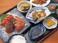 夕飯がお刺身の時の副菜 何がいいでしょうか 今日は 主人と子供のリクエ Yahoo 知恵袋