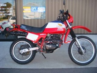 ３０年位前にホンダから販売されていたｘｌ２５０ｒパリダカ ルは今でも程度の良 Yahoo 知恵袋