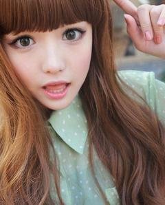 この女の子の写真よく見るし可愛いのですが なんとゆう名前だか知ってる方いら Yahoo 知恵袋