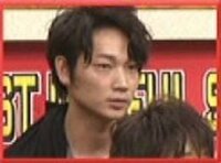 綾野剛さんは 短髪の方がかっこいいと思いませんか ご本人が長髪好きなのか Yahoo 知恵袋