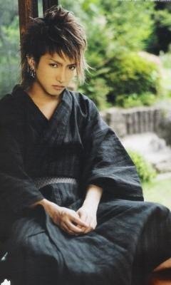 シド 明希 髪型