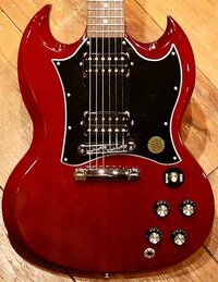 Angelbeats のゆいが使ってるギターはなんとゆう種類のギターで Yahoo 知恵袋