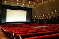 映画館で映画を見るときはどこら辺の席に座るのが一番良いですか 中規模 Yahoo 知恵袋