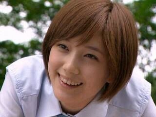 本田翼ちゃんのGTOでの画像がたくさん載ってるサイトを教えてください