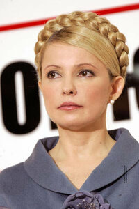 元ウクライナ首相のユーリヤ ティモシェンコさんはロシア系 で５０才を超えてい Yahoo 知恵袋