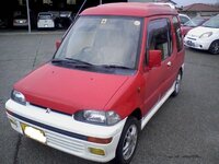 アニメ 崖の上のポニョ に出ていたリサのピンク色の車の車種は何ですか 実際に Yahoo 知恵袋