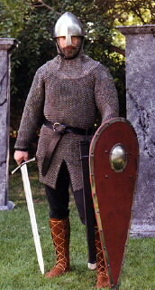 西洋史で質問ですが 中世の騎士団や傭兵が鎧の下に鎖で編んだ防 Yahoo 知恵袋