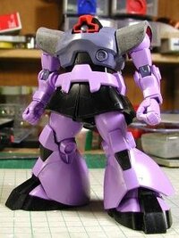 ロボットアニメで 紫色のロボットって何がありましたか Yahoo 知恵袋