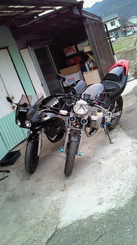 Ns 1をネイキッド仕様の1つ目ライトからフルカウルの2つ目ライトにし Yahoo 知恵袋