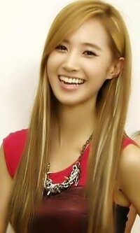 少女時代ユリmr Taxiの時のような金髪のユリの画像があるサイト Yahoo 知恵袋