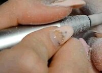 ネイルマシンを購入に迷ってます プチトル ウラワやミニローロなど Yahoo 知恵袋