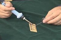 ハンダごてってなんですか 悪の教典の下巻の小説をよんだら出て Yahoo 知恵袋