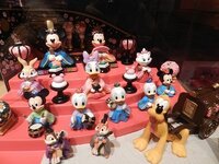 ディズニーに詳しい方 雛人形について教えて下さい ミッキー ミニ Yahoo 知恵袋
