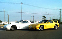 ｆｃとｆｄの違いが有りますか 同じｒｘ７なのにどこが違うか分かりません Yahoo 知恵袋