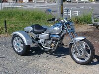 原付３輪バイクのマグナ５０があるって本当ですか？ - マグナ５０はトライクにす... - Yahoo!知恵袋