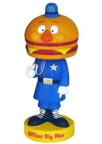 どうしてマックのキャラはピエロなの 他にいるよくワカラナイキャ Yahoo 知恵袋