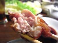 地鶏は 加熱してもピンク色のままなのでしょうか 今日 外食で鶏南蛮のタル Yahoo 知恵袋