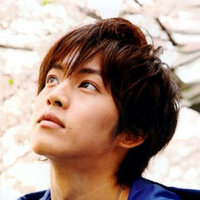 三浦春馬と松坂桃李はどっちがイケメンですか 松坂桃李 ﾉイ Yahoo 知恵袋