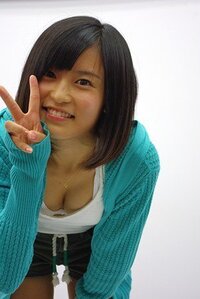 小島瑠璃子ちゃんのかわいい画像ください これはいかがですか Yahoo 知恵袋