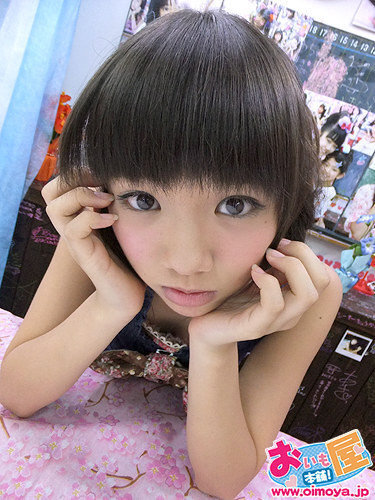ジュニアアイドル 擬似 