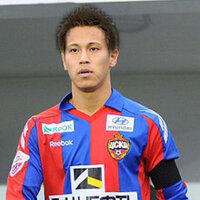 本田圭佑サッカー選手の髪型で 色は黒色って おかしいですか Yahoo Beauty
