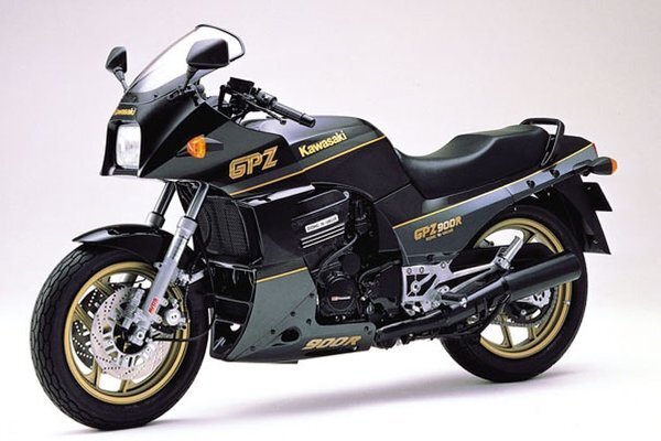 GPZ900Rには仏壇カラーというものがあるらしいですが、何故このような名前な... - Yahoo!知恵袋