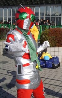 仮面ライダーのコスプレをしてみたいです。 - そこで、最も簡単