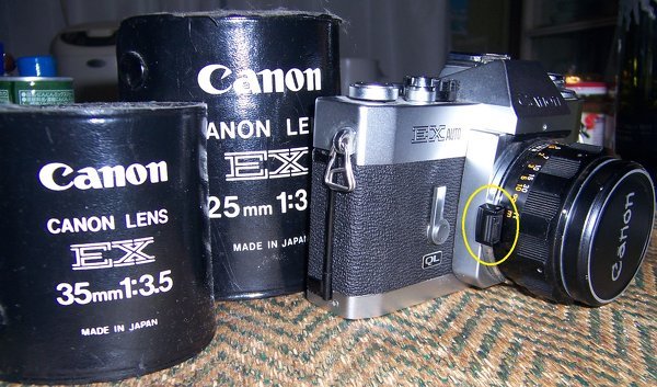 CanonEXAUTOを持っているのですが、電池がないのでMFで写真を撮ろう